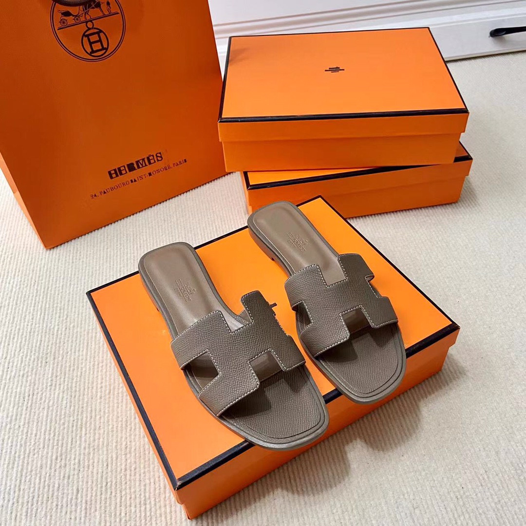 에르메스 올수공 오란 슬리퍼 샌들 앱송 81